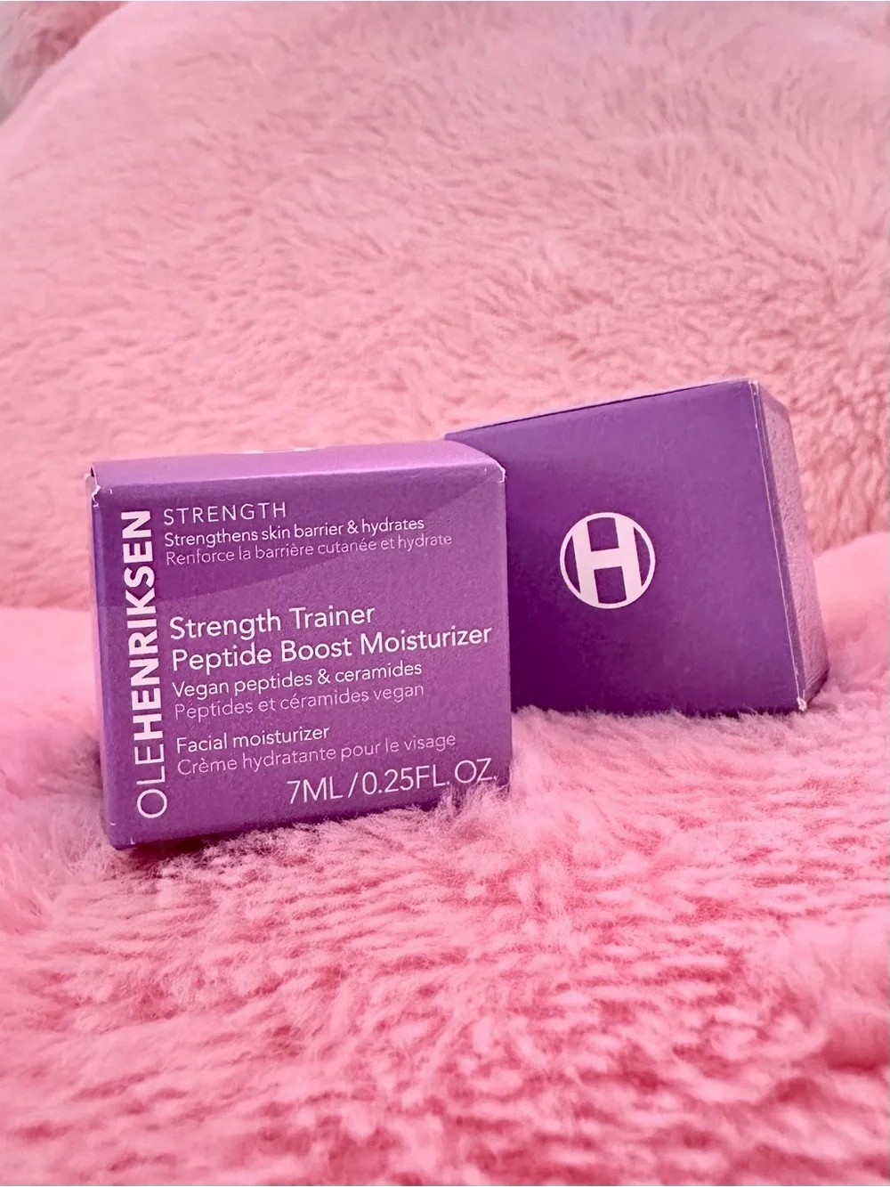 Ole Henriksen Strength Trainer Peptide Boost Facial Moisturizer - Vegan Peptides
